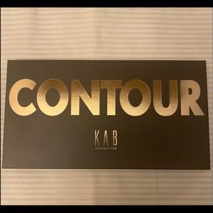KAB cosmetics Contour palette